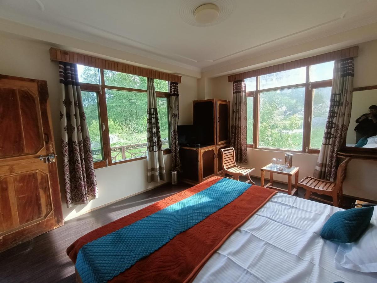 Rashpa Cottage Manāli Exteriör bild